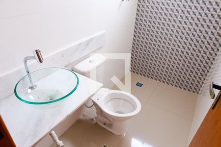 Apartamento à venda com 69m², 3 quartos e 2 vagas Apartamento à venda com 69m², 3 quartos e 2 vagasBanheiro Social