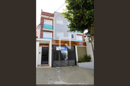 Apartamento à venda com 69m², 3 quartos e 2 vagas Apartamento à venda com 69m², 3 quartos e 2 vagasFachada