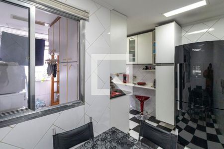 Apartamento à venda com 100m², 2 quartos e 1 vaga Apartamento à venda com 100m², 2 quartos e 1 vagaCozinha