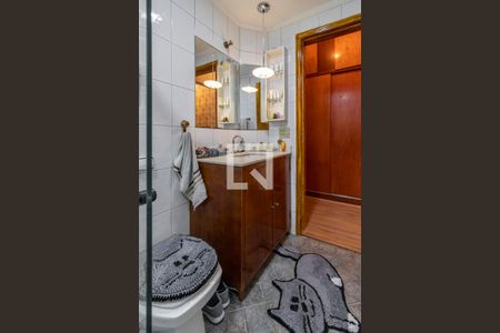 Apartamento à venda com 100m², 2 quartos e 1 vaga Apartamento à venda com 100m², 2 quartos e 1 vagaBanheiro 2