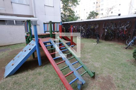 Apartamento à venda com 46m², 2 quartos e 1 vagaÁrea Comum - Playground