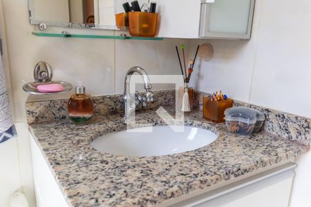 Casa à venda com 370m², 3 quartos e 4 vagasBanheiro da suíte