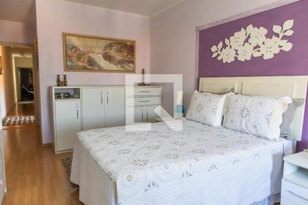 Casa à venda com 370m², 3 quartos e 4 vagasSuíte