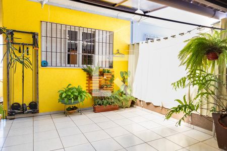 Casa à venda com 370m², 3 quartos e 4 vagasÁrea de lazer