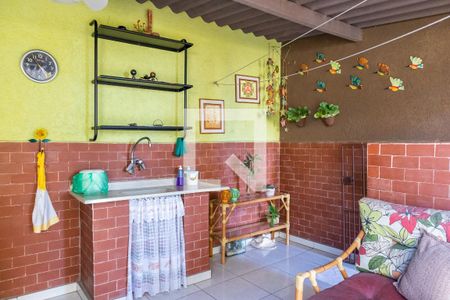 Casa à venda com 370m², 3 quartos e 4 vagasÁrea de lazer