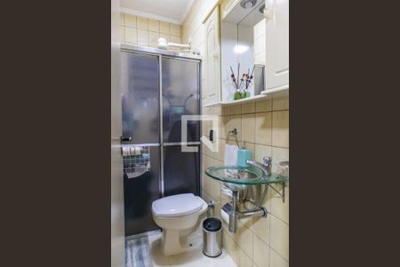 Casa à venda com 370m², 3 quartos e 4 vagasBanheiro de serviço