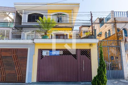 Casa à venda com 370m², 3 quartos e 4 vagasFachada