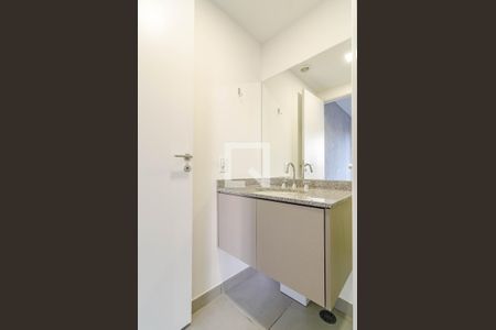 Apartamento para alugar com 60m², 2 quartos e 1 vaga Apartamento para alugar com 60m², 2 quartos e 1 vagaBanheiro da suíte