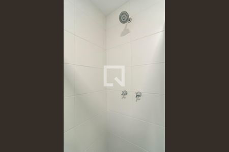 Apartamento para alugar com 60m², 2 quartos e 1 vaga Apartamento para alugar com 60m², 2 quartos e 1 vagaBanheiro da suíte