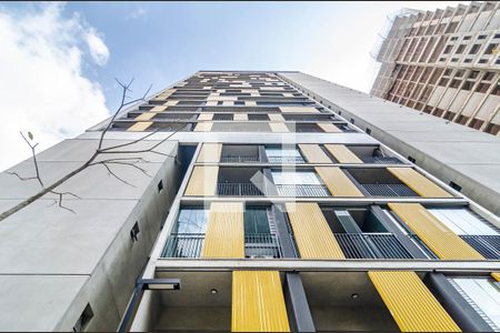 Apartamento para alugar com 60m², 2 quartos e 1 vaga Apartamento para alugar com 60m², 2 quartos e 1 vagaFachada