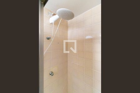 Banheiro de kitnet/studio para alugar com 1 quarto, 40m² em Centro, Campinas