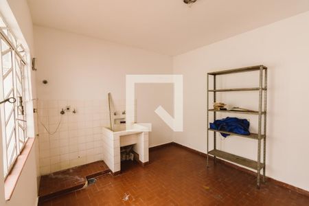 Casa para alugar com 154m², 2 quartos e sem vagaLavanderia