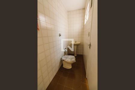 Casa para alugar com 154m², 2 quartos e sem vagaBanheiro de Serviço