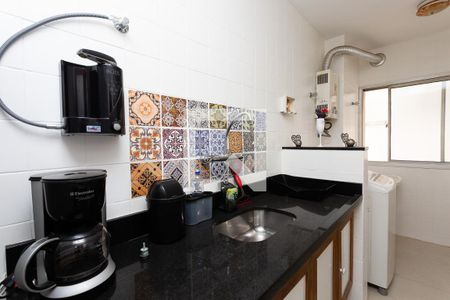 Cozinha de apartamento à venda com 2 quartos, 86m² em Paraíso, São Paulo