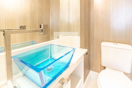 Apartamento à venda com 55m², 2 quartos e 2 vagasBanheiro Social