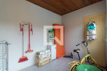 Casa à venda com 279m², 4 quartos e 4 vagasÁrea de Serviço