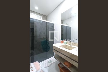 Casa à venda com 300m², 3 quartos e 5 vagasBanheiro