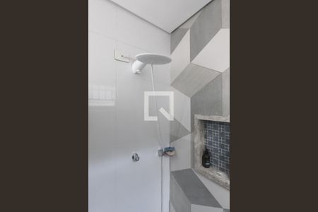 Casa à venda com 300m², 3 quartos e 5 vagasBanheiro da Suíte 2