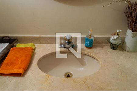 Casa de condomínio à venda com 500m², 5 quartos e 3 vagasLavabo