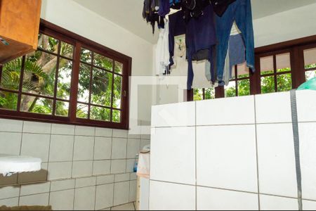 Casa de condomínio à venda com 500m², 5 quartos e 3 vagasArea de serviço