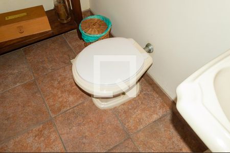 Casa de condomínio à venda com 500m², 5 quartos e 3 vagasBanheiro