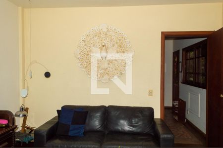 Casa de condomínio à venda com 500m², 5 quartos e 3 vagasQuarto