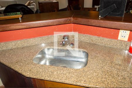 Detalhe de casa de condomínio à venda com 5 quartos, 500m² em Itanhangá, Rio de Janeiro