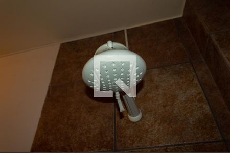 Casa de condomínio à venda com 500m², 5 quartos e 3 vagasBanheiro do Quarto 3 detalhe