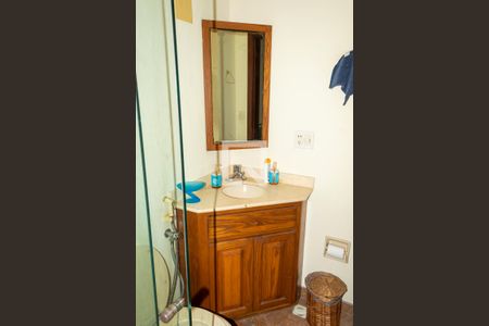 Casa de condomínio à venda com 500m², 5 quartos e 3 vagasBanheiro da Suíte 1