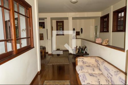 Casa de condomínio à venda com 500m², 5 quartos e 3 vagasSala