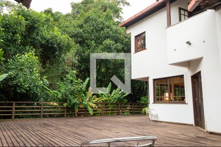 Casa de condomínio à venda com 500m², 5 quartos e 3 vagasvaranda