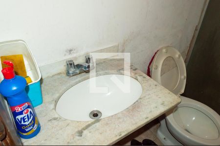 Casa de condomínio à venda com 500m², 5 quartos e 3 vagasDetalhe banheiro