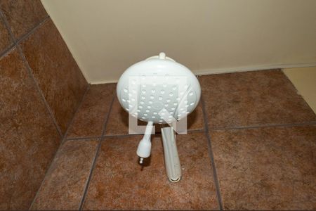 Casa de condomínio à venda com 500m², 5 quartos e 3 vagasBanheiro do Quarto 5 detalhe