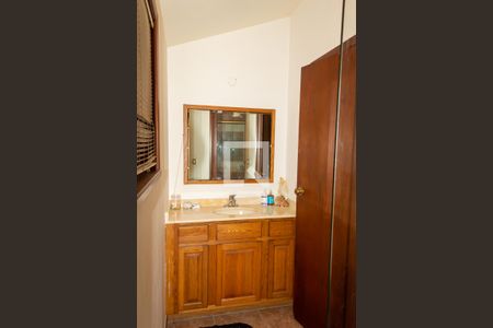 Casa de condomínio à venda com 500m², 5 quartos e 3 vagasBanheiro do Quarto 3