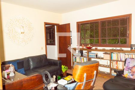 Casa de condomínio à venda com 500m², 5 quartos e 3 vagasQuarto