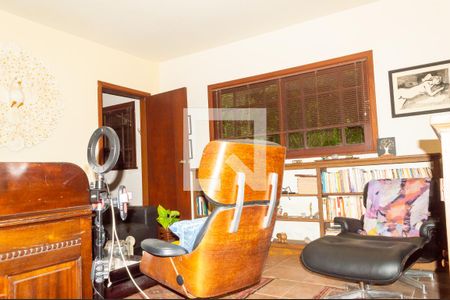 Casa de condomínio à venda com 500m², 5 quartos e 3 vagasQuarto