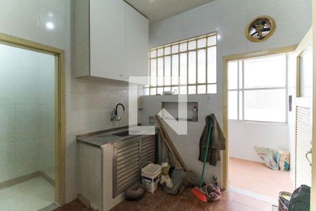 Apartamento para alugar com 110m², 3 quartos e sem vaga Apartamento para alugar com 110m², 3 quartos e sem vagaCozinha