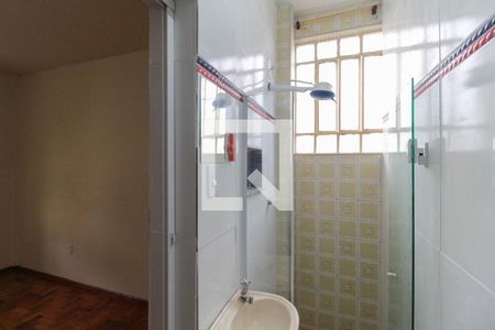 Apartamento para alugar com 110m², 3 quartos e sem vaga Apartamento para alugar com 110m², 3 quartos e sem vagaBanheiro do quarto 2