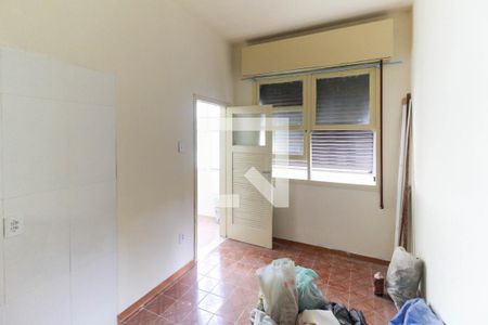 Apartamento para alugar com 110m², 3 quartos e sem vaga Apartamento para alugar com 110m², 3 quartos e sem vagaQuarto de serviço