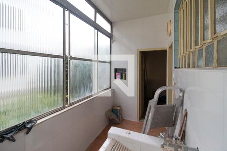 Apartamento para alugar com 110m², 3 quartos e sem vaga Apartamento para alugar com 110m², 3 quartos e sem vagaÁrea de serviço