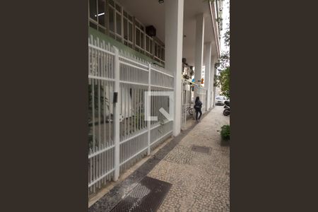 Apartamento para alugar com 117m², 3 quartos e 1 vaga Apartamento para alugar com 117m², 3 quartos e 1 vagaFachada