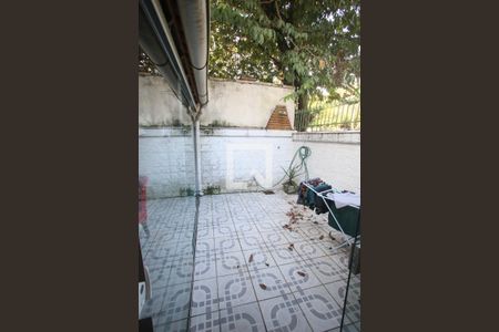 Casa de condomínio para alugar com 118m², 3 quartos e 1 vaga Casa de condomínio para alugar com 118m², 3 quartos e 1 vagaÁrea Externa