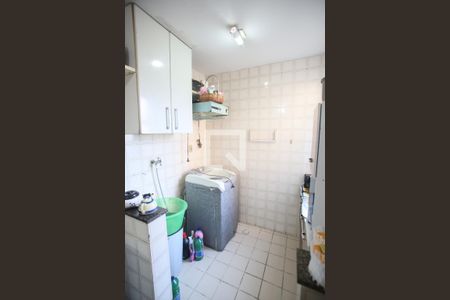 Casa de condomínio para alugar com 118m², 3 quartos e 1 vaga Casa de condomínio para alugar com 118m², 3 quartos e 1 vagaÁrea de Serviço