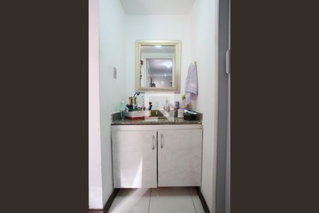 Lavabo  de casa de condomínio para alugar com 3 quartos, 118m² em Taquara, Rio de Janeiro