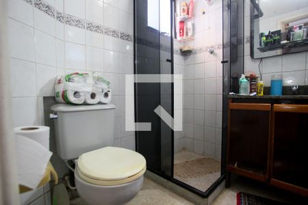 Casa de condomínio para alugar com 118m², 3 quartos e 1 vaga Casa de condomínio para alugar com 118m², 3 quartos e 1 vagaBanheiro