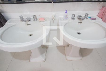 Casa à venda com 1000m², 7 quartos e 5 vagasPia