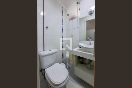 Apartamento para alugar com 68m², 2 quartos e 1 vaga Apartamento para alugar com 68m², 2 quartos e 1 vagaBanheiro da Suíte