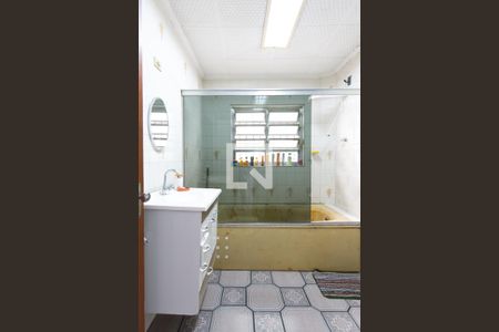 Casa à venda com 760m², 4 quartos e 2 vagasBanheiro