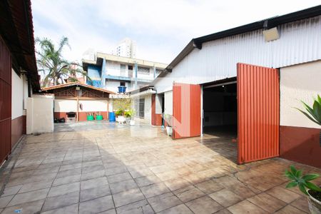 Casa à venda com 760m², 4 quartos e 2 vagasQuintal