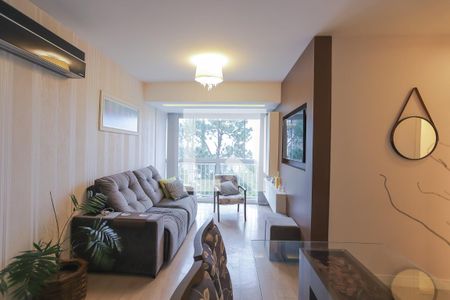Sala de apartamento à venda com 2 quartos, 60m² em Cristo Redentor, Porto Alegre
